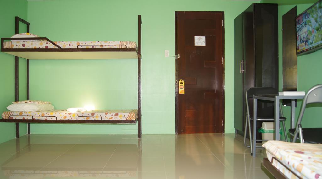 Staylite Tagbilaran Pokoj fotografie